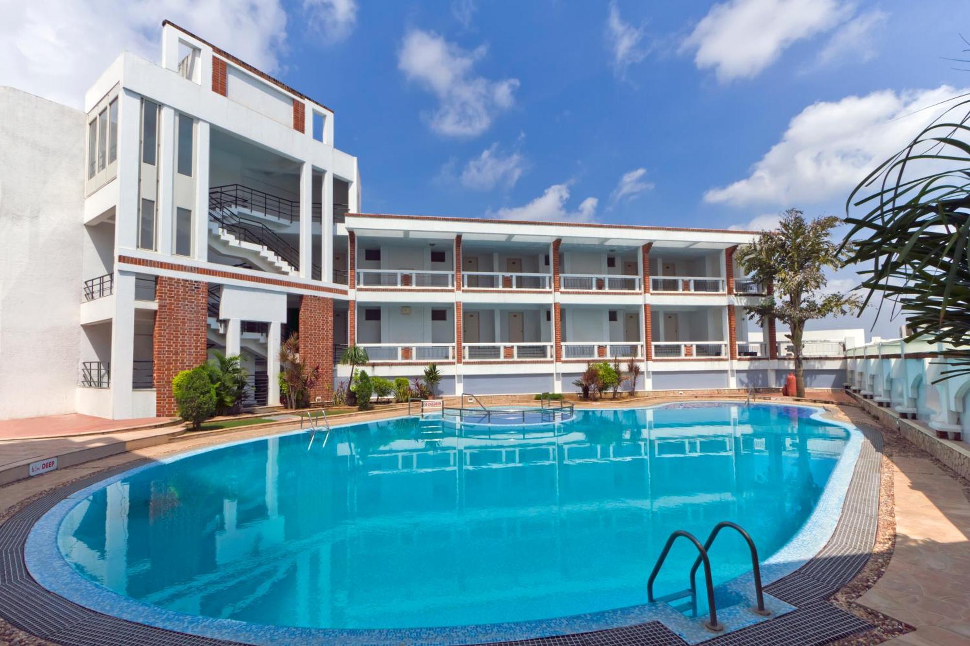 Prakruti Resort Vadodara Exterior photo